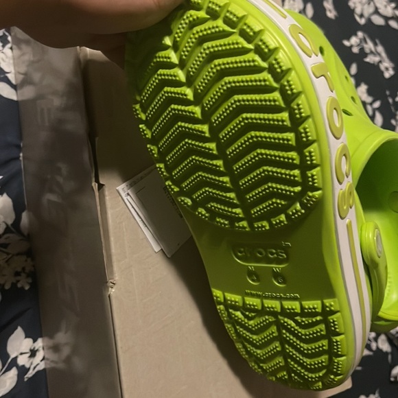 Crocs neon green - Picture 3 of 3